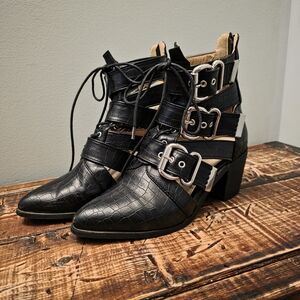 PrettyLittleThing Black Croc Heeled Boots